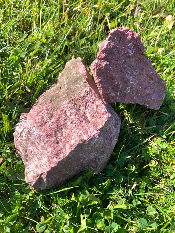 Thulitt Mørk Rød Råstein 50-100 gram