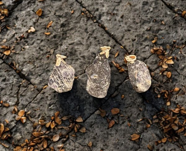 Hovedbilde Iolitt Vannsafir Råstein ...