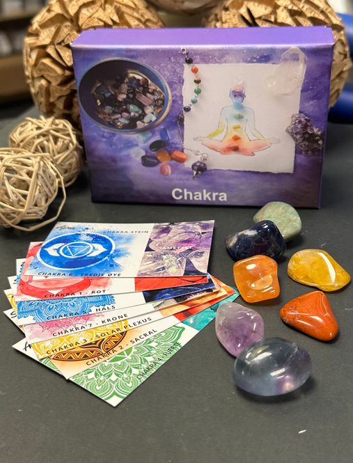 Hovedbilde 7 Chakrasteiner m/Chakraboks