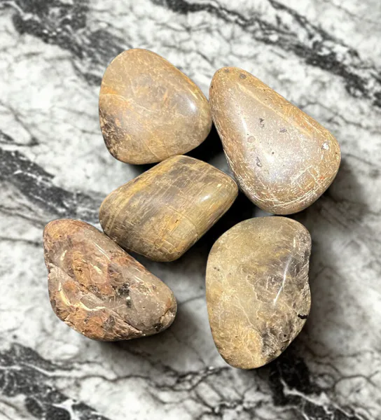 Hovedbilde Månestein Svart Liten 3-6gram