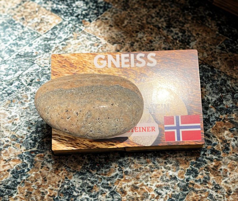 Gneiss Slipt 75gram - Kun 1 eksemplar